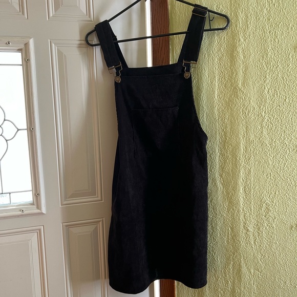 SHEIN Tops - Shein Dress overalls